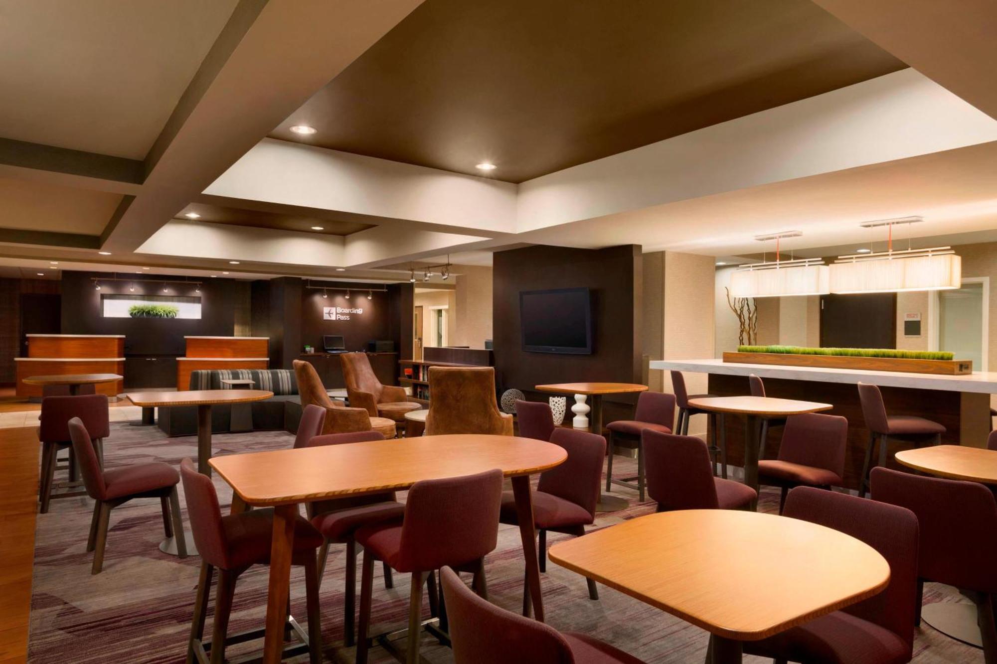 Courtyard By Marriott Champaign Hotel Kültér fotó